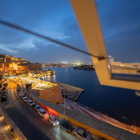 Extraordinary Views In A Holiday Home In فاليتا المظهر الخارجي الصورة