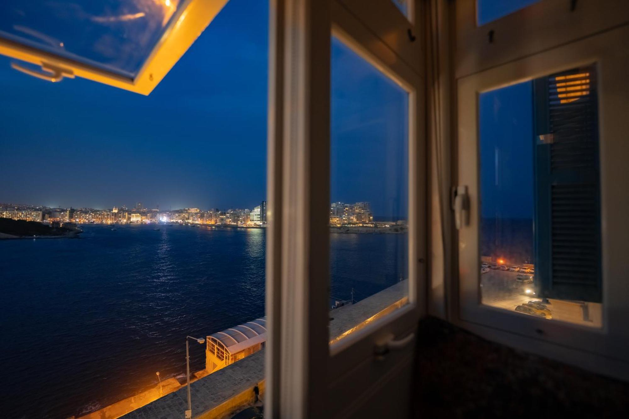Extraordinary Views In A Holiday Home In فاليتا المظهر الخارجي الصورة